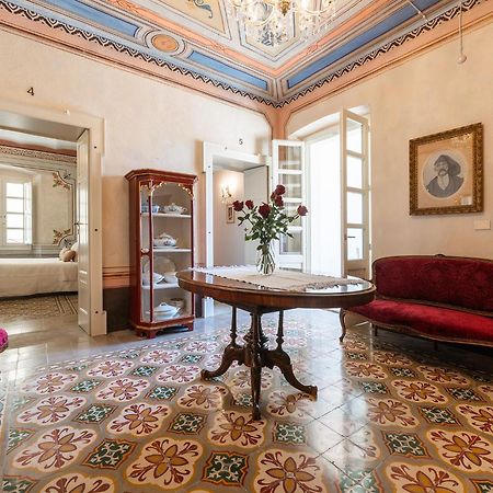 Palazzo Cherchi Dorgali Bagian luar foto