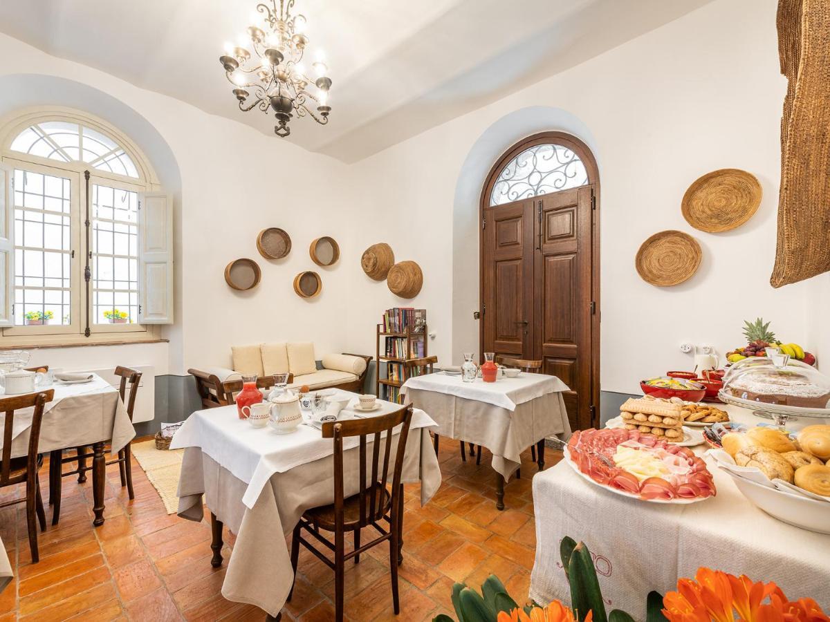 Palazzo Cherchi Dorgali Bagian luar foto