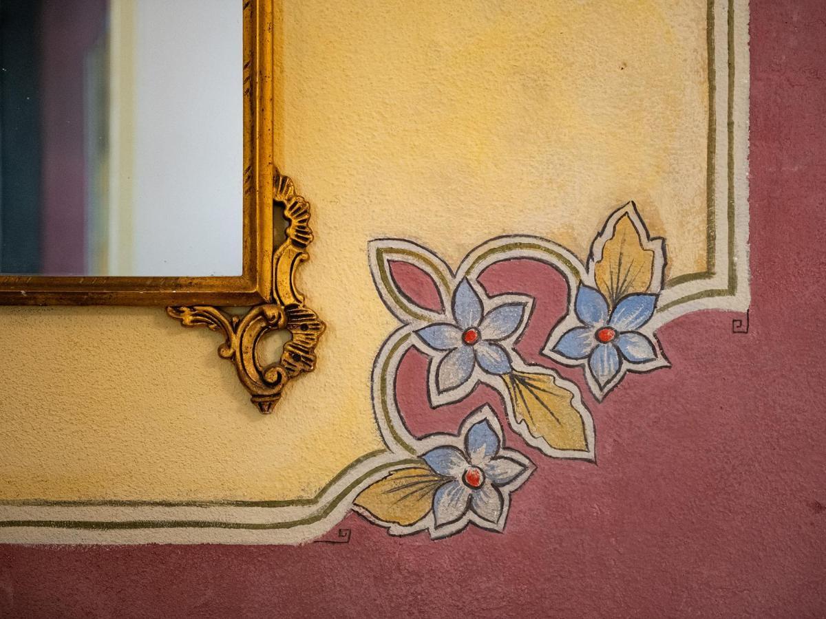 Palazzo Cherchi Dorgali Bagian luar foto