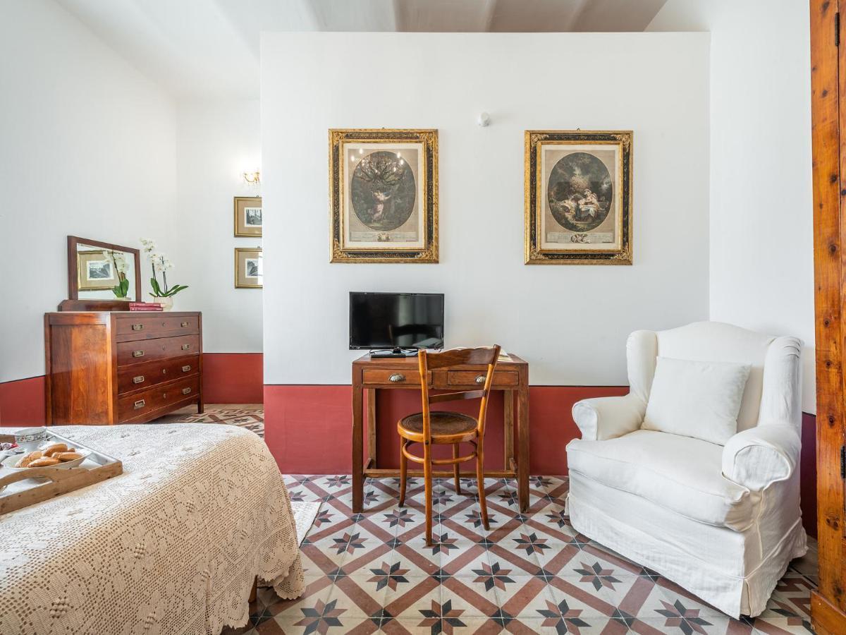 Palazzo Cherchi Dorgali Bagian luar foto