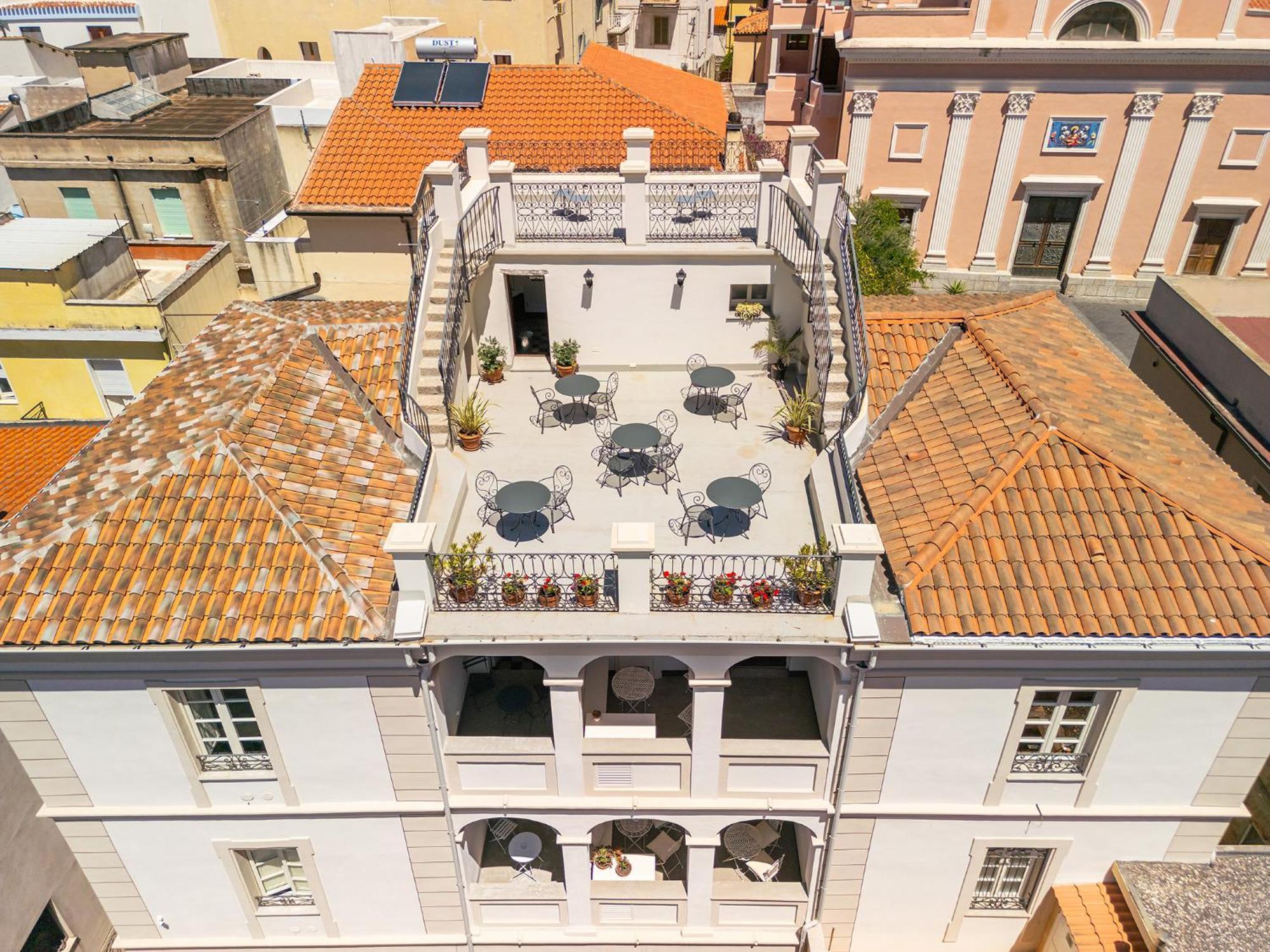 Palazzo Cherchi Dorgali Bagian luar foto