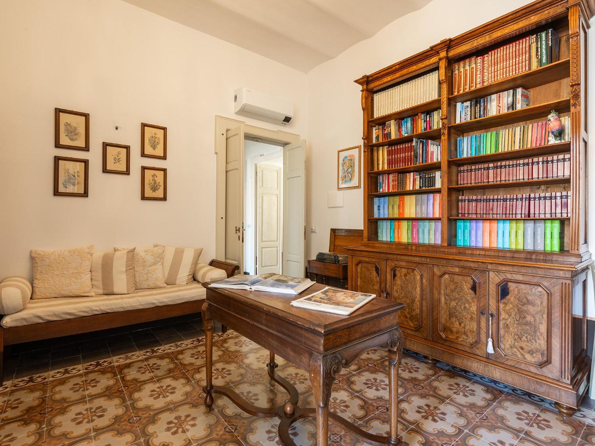 Palazzo Cherchi Dorgali Bagian luar foto